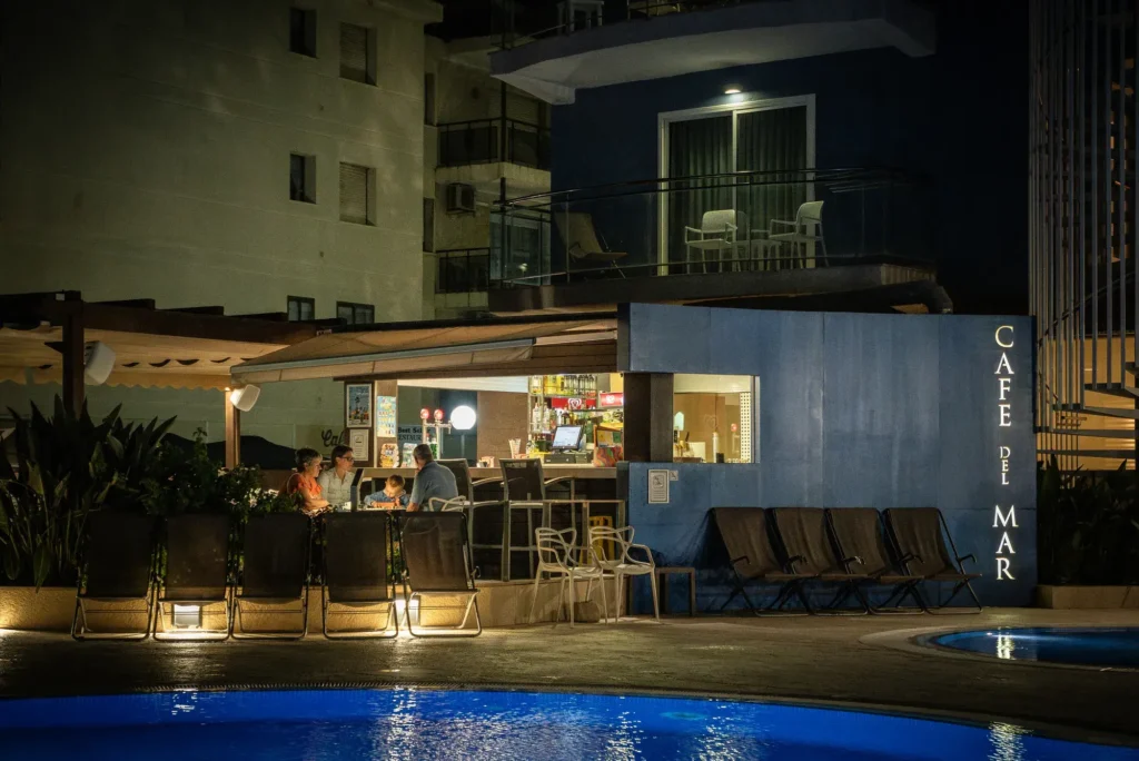 cafe del mar
